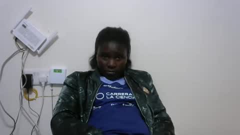 Snapshot of sexxyswinny chatting on January 6, 9:54 pm sexxyswinny online show from January 6, 9:54 pm