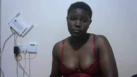 Snapshot of sexxyswinny chatting on February 2, 6:10 pm sexxyswinny online show from February 2, 6:10 pm