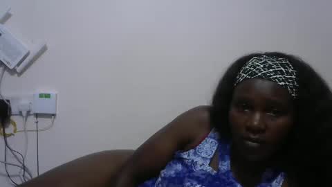 Snapshot of sexxyswinny chatting on February 10, 10:09 am sexxyswinny online show from February 10, 10:09 am