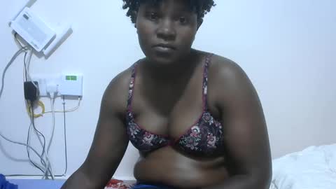 Snapshot of sexxyswinny chatting on February 24, 3:53 pm sexxyswinny online show from February 24, 3:53 pm