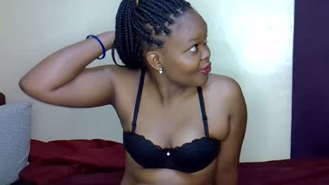 Snapshot of sexxyterry chatting on October 28, 5:33 am Sexxyterrys online show from October 28, 5:33 am