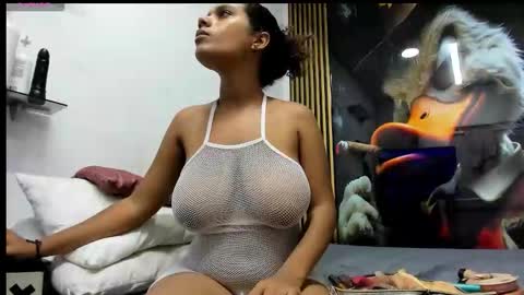 sexy78michell online show from October 28, 8:00 pm