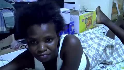 Snapshot of sexy_aliyahh chatting on June 1, 6:15 am sexy_aliyahh online show from June 1, 6:15 am