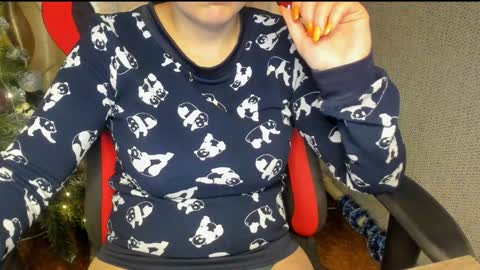 Jessica  Face only in pvt or in snapchat Dont ask more.... online show from December 26, 2:37 pm