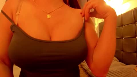 sandy online show from March 20, 8:19 am