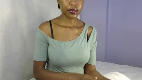 kiki online show from November 2, 3:31 am