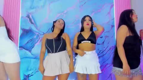 Zara and Leidy online show from November 11, 9:37 pm