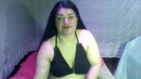 Camy Yamy online show from March 16, 1:44 am