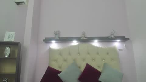 sexy_candy18x online show from February 10, 12:48 am