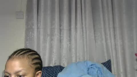 sexy_caramel8 online show from September 10, 1:38 am