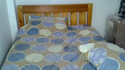 sexy_charliee online show from March 22, 2:04 am