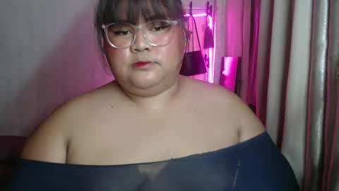 Snapshot of sexy_devotion chatting on April 3, 11:08 am ALFREA online show from April 3, 11:08 am
