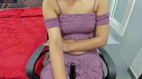 Sexydoll online show from February 19, 11:46 pm