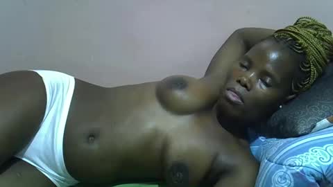 sexy dolly online show from February 7, 11:08 pm