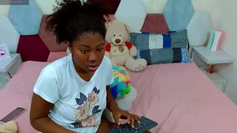 sexy_duo_girl online show from June 5, 6:52 am