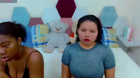 sexy_duo_girl online show from June 12, 4:00 am