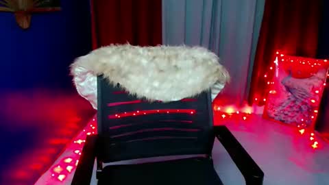 Snapshot of sexy_hot_asian1433 chatting on November 27, 12:13 am jasmin online show from November 27, 12:13 am