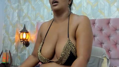 lina online show from March 10, 8:37 am