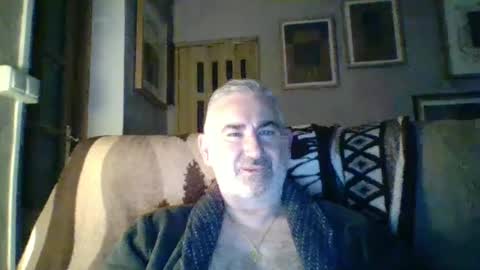 Snapshot of sexy_italiandaddy chatting on March 6, 5:43 pm Antonio online show from March 6, 5:43 pm