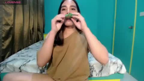 sexy_jasmin08 online show from June 23, 5:22 pm