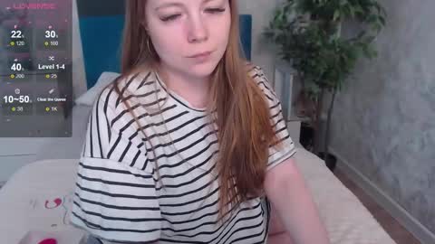 Jennifer online show from February 28, 7:42 am