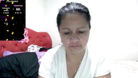 Jhoan online show from May 17, 8:34 am