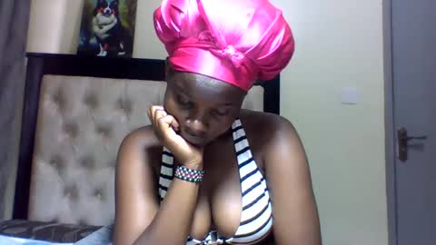 Snapshot of sexy_june chatting on December 30, 8:54 am sexy online show from December 30, 8:54 am