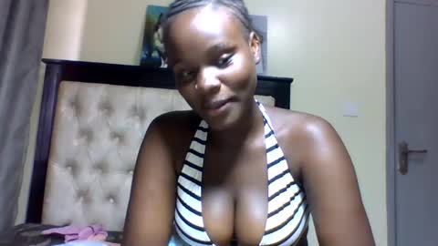 Snapshot of sexy_june chatting on February 18, 8:38 am sexy online show from February 18, 8:38 am
