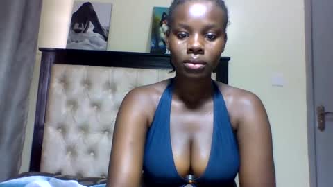 Snapshot of sexy_june chatting on February 24, 6:38 am sexy online show from February 24, 6:38 am