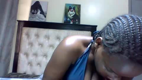 Snapshot of sexy_june chatting on February 26, 4:14 am sexy online show from February 26, 4:14 am
