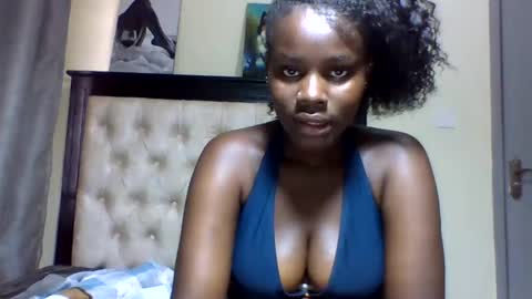 Snapshot of sexy_june chatting on March 1, 8:13 am sexy online show from March 1, 8:13 am