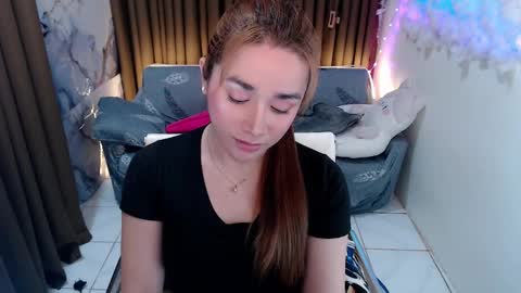 Kathy online show from December 17, 1:39 pm