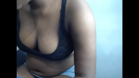 sexy_lagatha online show from September 18, 8:49 am