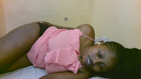 sexy_latasha online show from October 9, 6:00 am