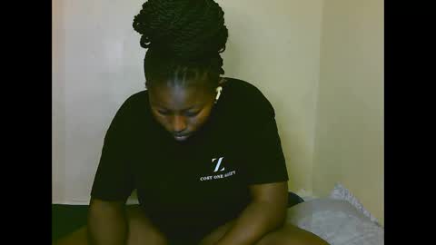 sexy_latasha online show from October 16, 6:31 pm