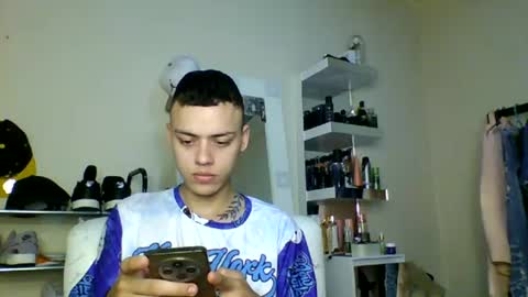 sexy_liam0 online show from June 20, 2:58 am