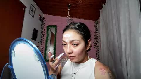 sexy lolas online show from September 11, 4:56 am