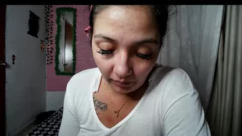 Snapshot of sexy_lolas chatting on September 27, 1:54 am sexy lolas online show from September 27, 1:54 am