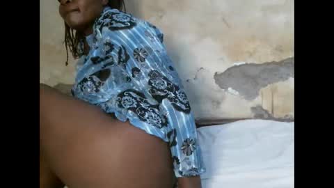 sexy_lunah online show from December 15, 6:56 pm