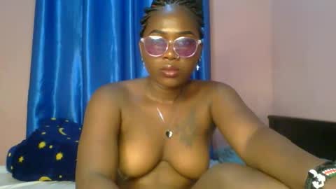 Snapshot of sexy_lunar chatting on March 12, 10:54 am lunar online show from March 12, 10:54 am