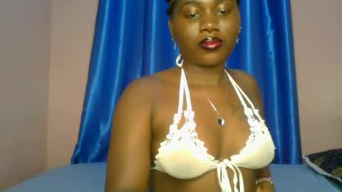 Snapshot of sexy_lunar chatting on March 25, 9:43 pm lunar online show from March 25, 9:43 pm