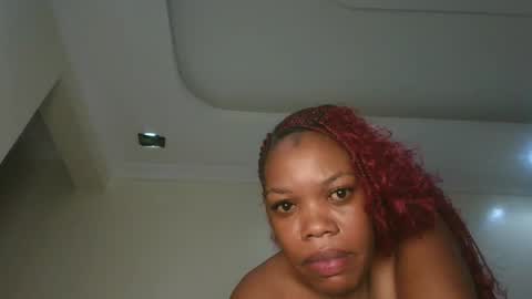 sexy_lyna online show from March 10, 1:38 pm