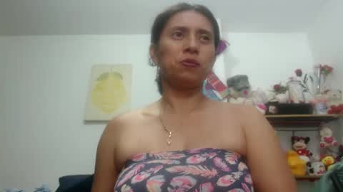 Snapshot of sexy_mary_69 chatting on September 22, 11:29 pm Mary online show from September 22, 11:29 pm