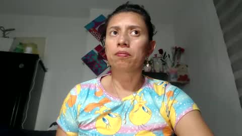 Snapshot of sexy_mary_69 chatting on October 12, 11:48 pm Mary online show from October 12, 11:48 pm