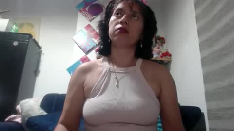 Snapshot of sexy_mary_69 chatting on October 20, 11:38 pm Mary online show from October 20, 11:38 pm