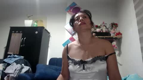 Snapshot of sexy_mary_69 chatting on October 29, 11:50 pm Mary online show from October 29, 11:50 pm