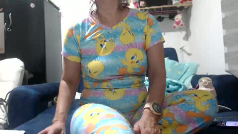 Snapshot of sexy_mary_69 chatting on November 10, 2:32 am Mary online show from November 10, 2:32 am