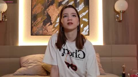 Alison online show from November 3, 1:23 pm