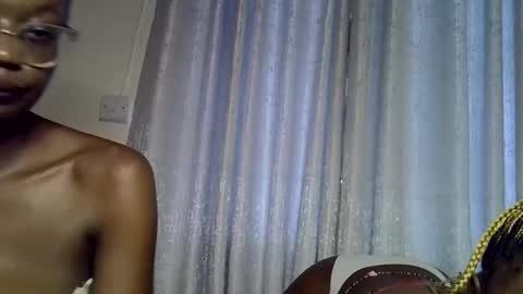 sexy_melanin8 online show from February 6, 6:29 am