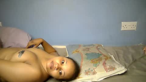 Snapshot of sexy_midnight11 chatting on April 28, 4:39 am nova online show from April 28, 4:39 am